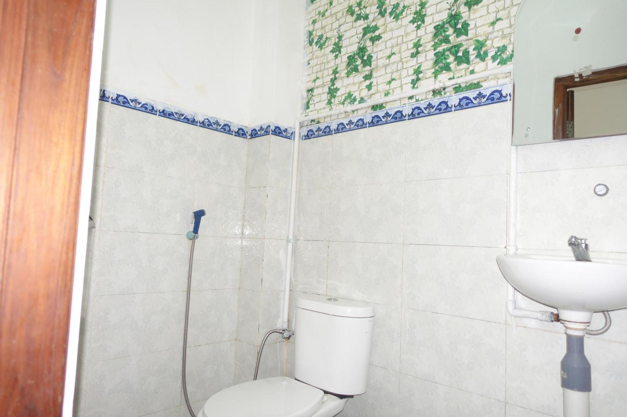 Tarsan Homestay Labuan Bajo Extérieur photo