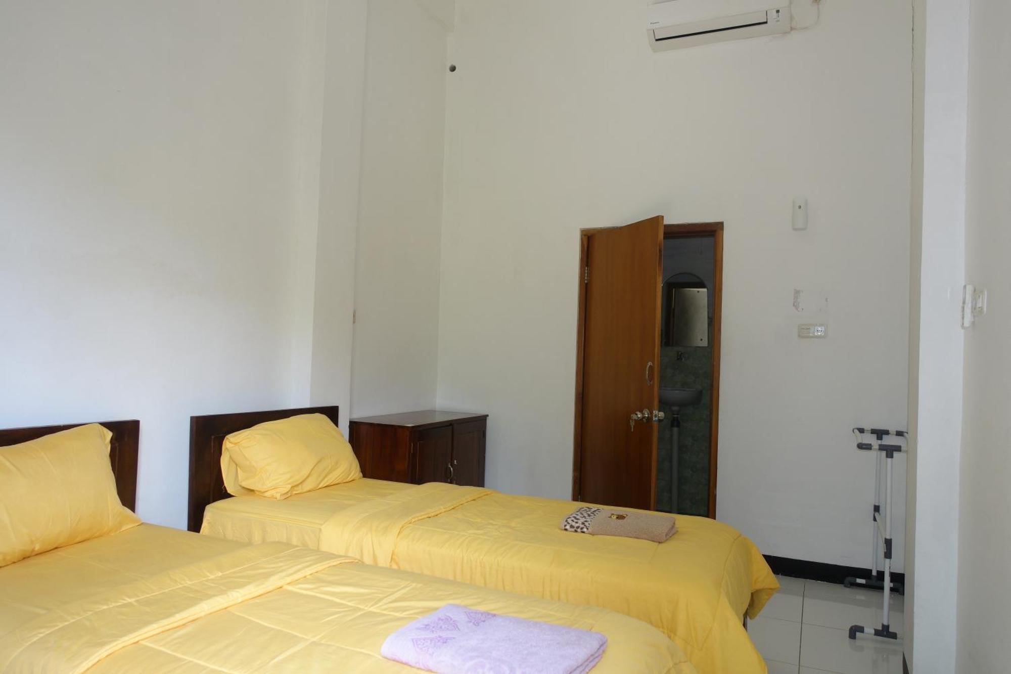 Tarsan Homestay Labuan Bajo Extérieur photo