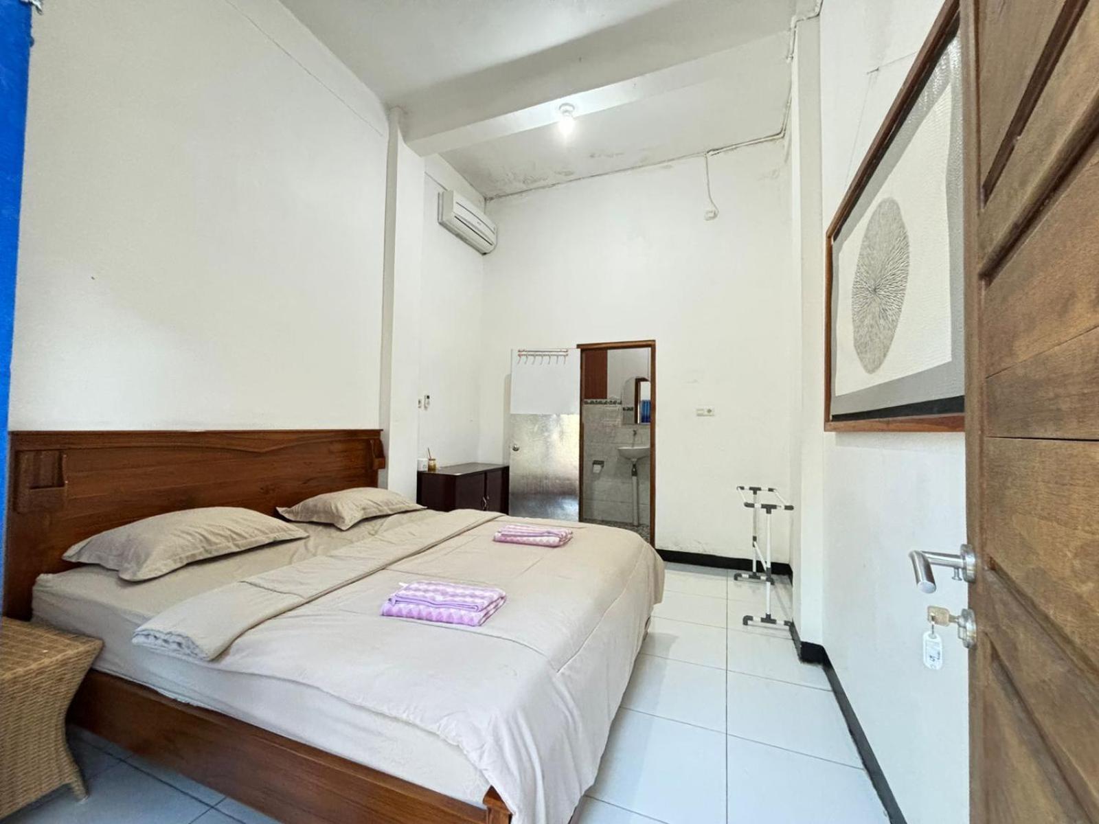 Tarsan Homestay Labuan Bajo Extérieur photo