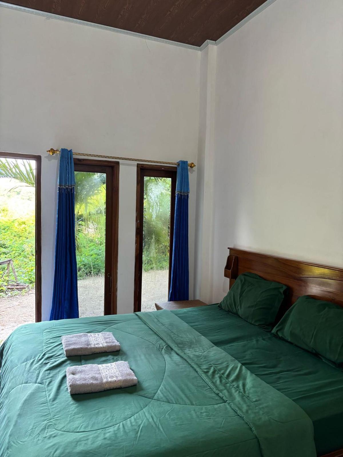 Tarsan Homestay Labuan Bajo Extérieur photo