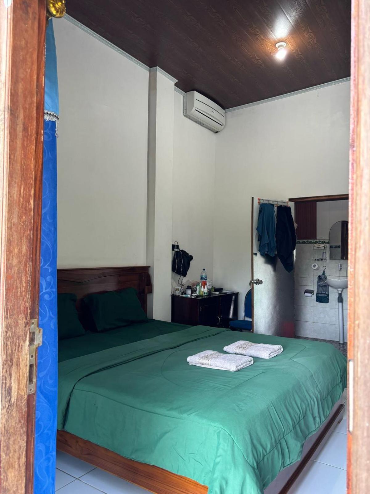 Tarsan Homestay Labuan Bajo Extérieur photo