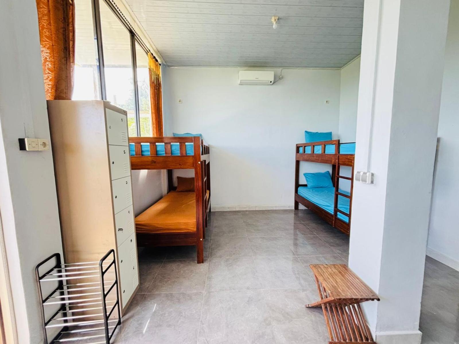 Tarsan Homestay Labuan Bajo Extérieur photo