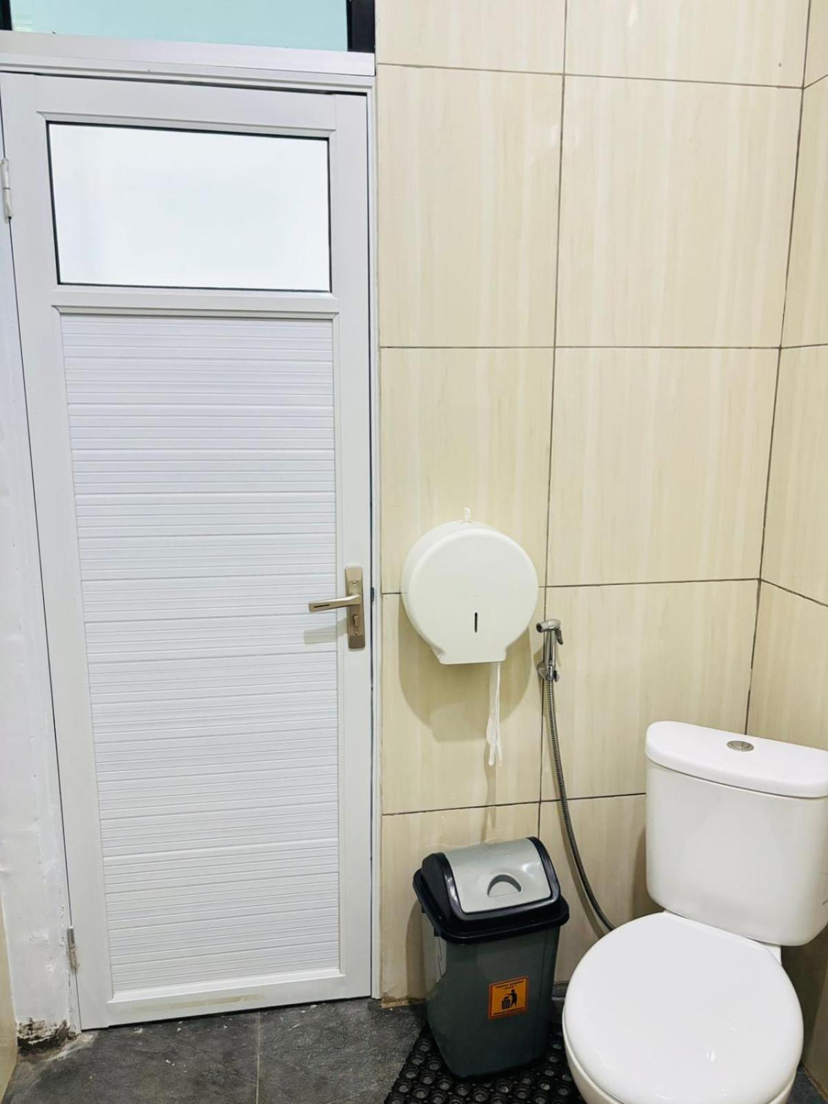 Tarsan Homestay Labuan Bajo Extérieur photo